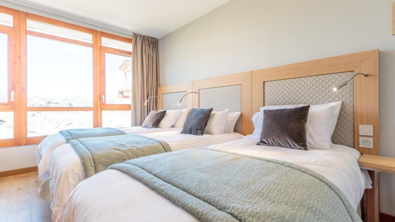 Photo of Bedroom in Arc-1800