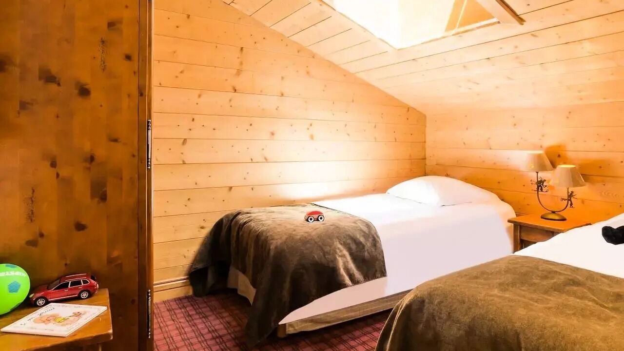 Photo of Bedroom in Arc-1800
