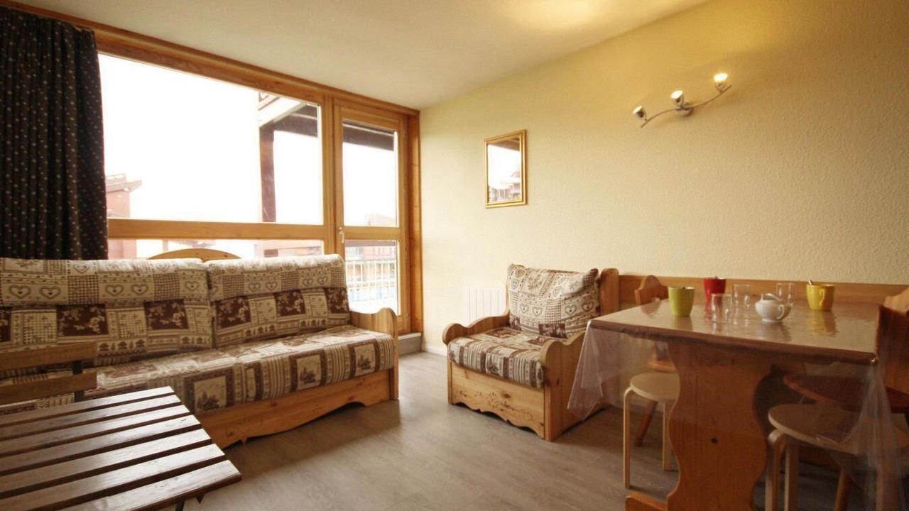 Photo of Livingroom in Arc-1800