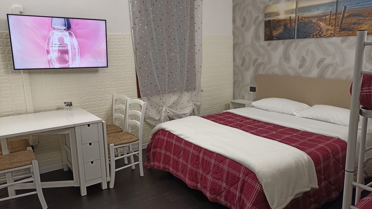 Photo of Bedroom in Peschiera del Garda