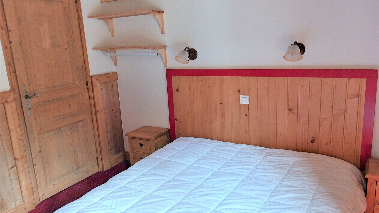 Photo of Bedroom in Arc-2000
