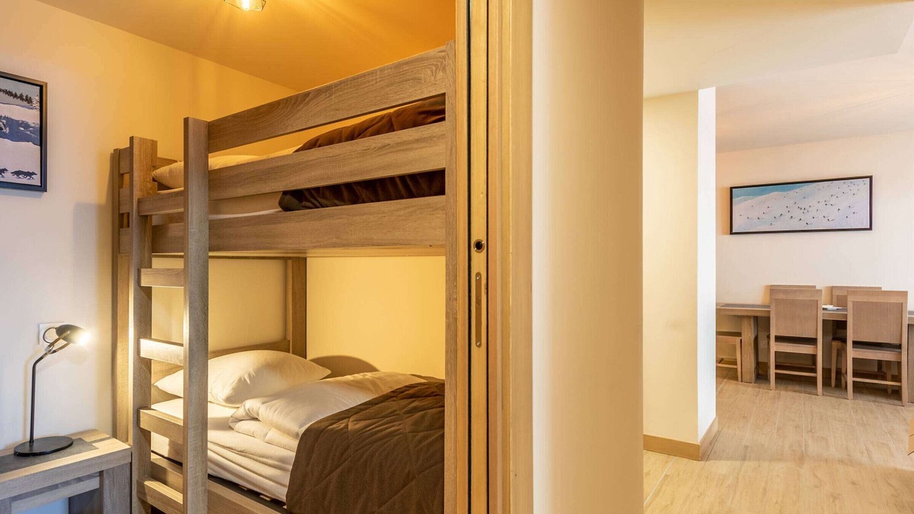 Photo of Bedroom in Arc-1600