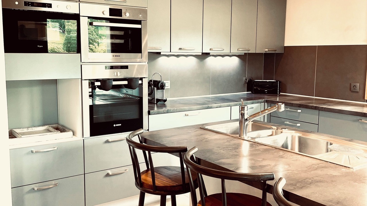 Photo of Kitchen in Demi-Quartier