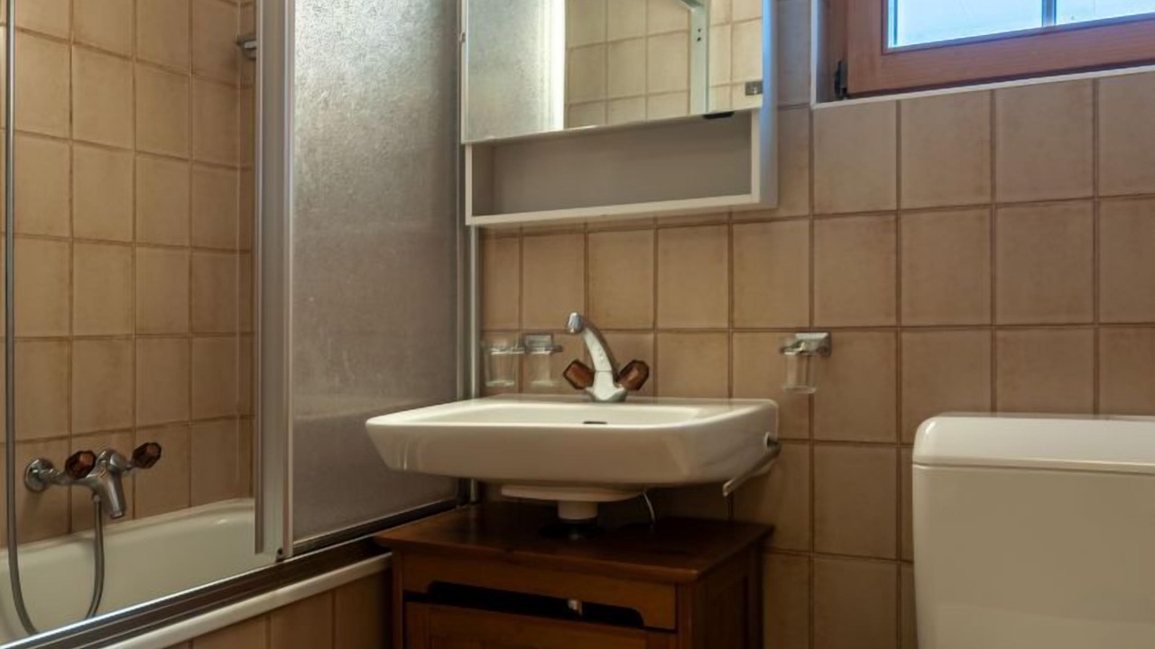 Photo of Bathroom in Saint-Pierre-de-Clages