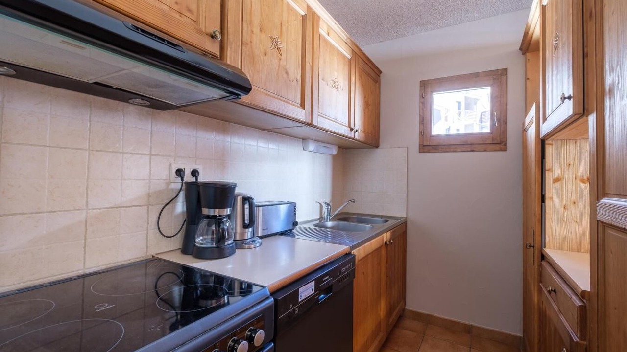 Photo of Kitchen in Lanslevillard