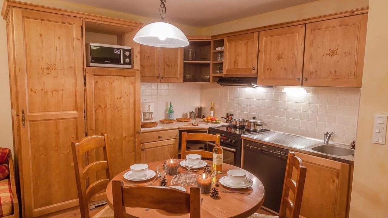 Photo of Kitchen in Lanslevillard