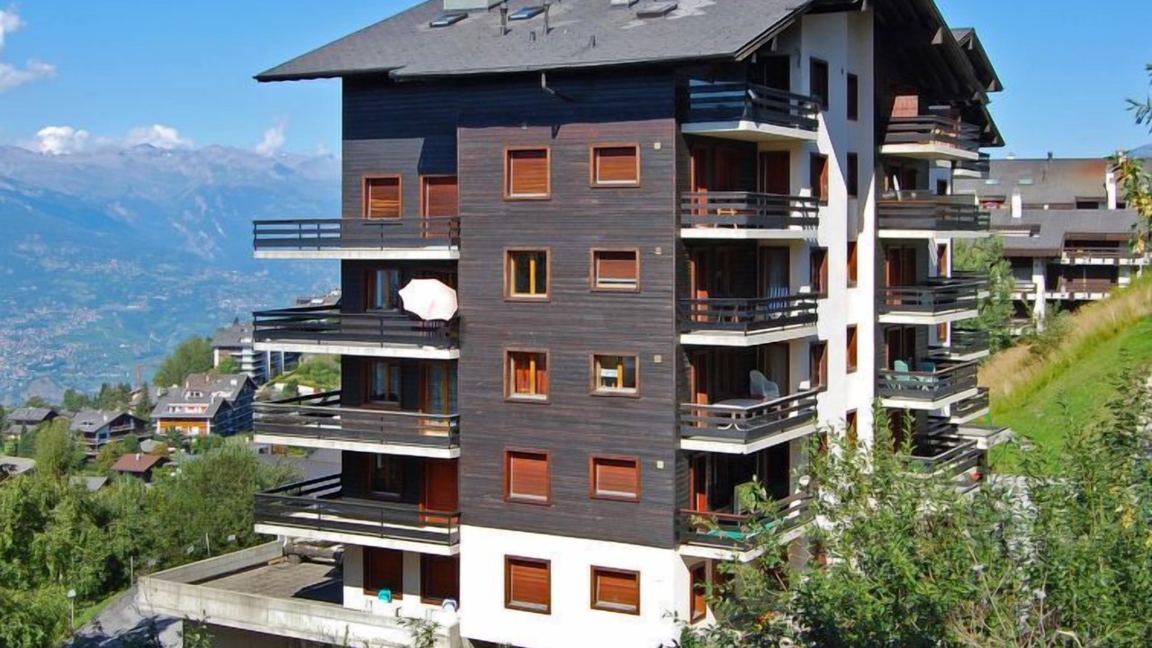 Photo of Outdoor in Saint-Pierre-de-Clages