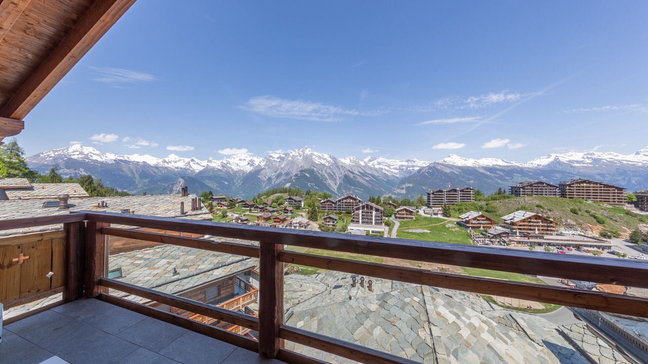 Photo of Outdoor in Saint-Pierre-de-Clages