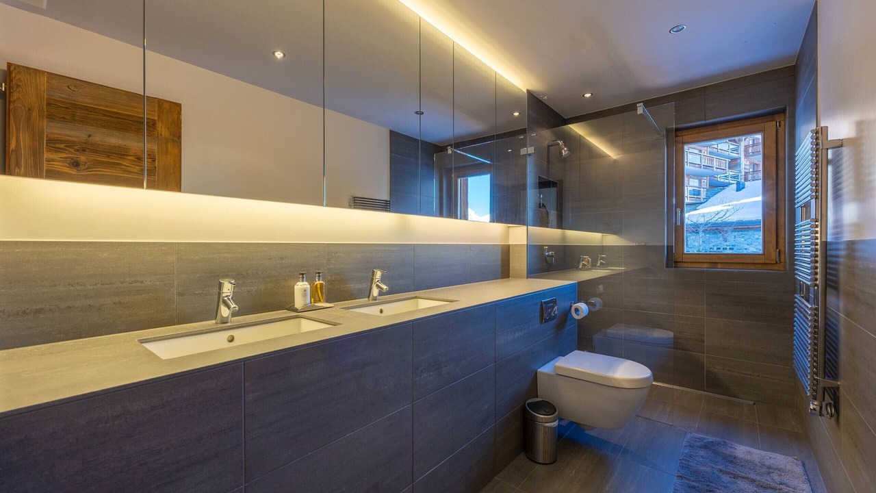Photo of Bathroom in Saint-Pierre-de-Clages