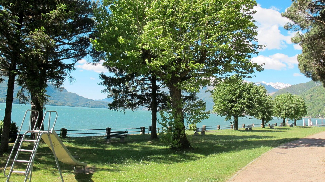 Photo of Others in Gera Lario