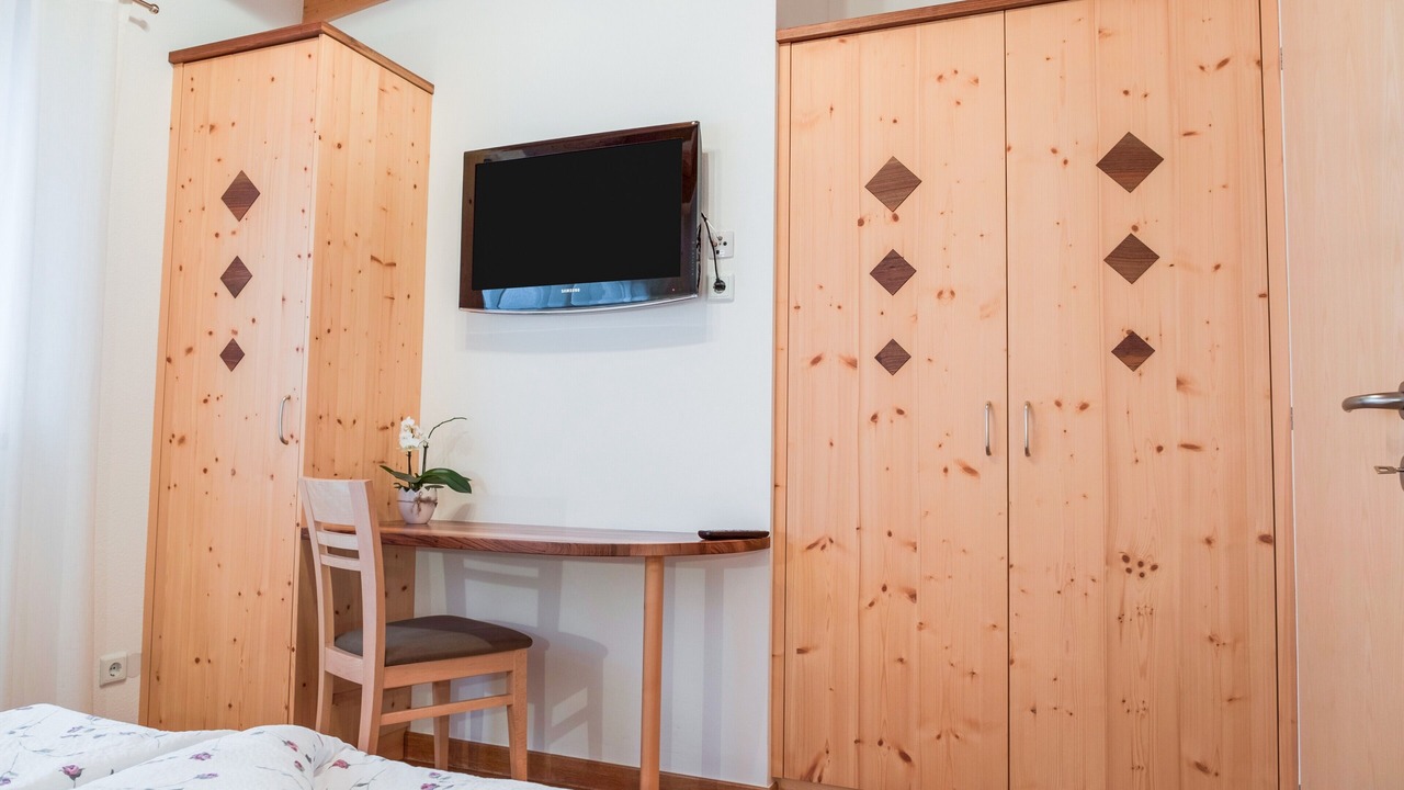 Photo of Bedroom in San Leonardo in Passiria