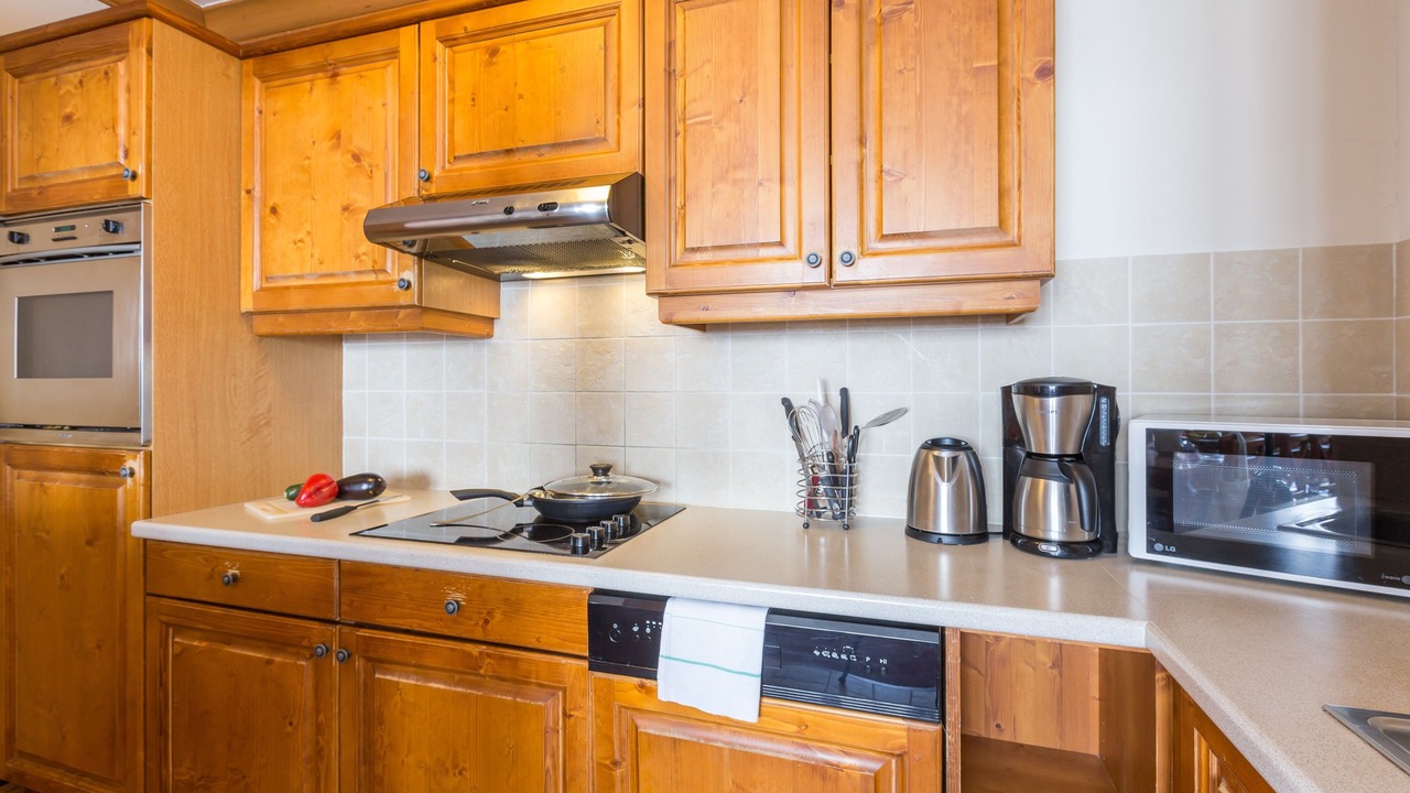 Photo of Kitchen in Arc-1950