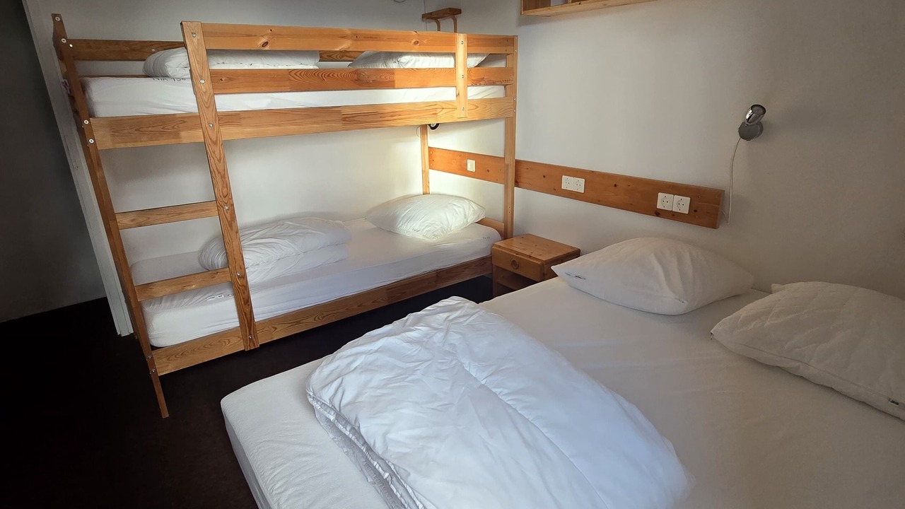 Photo of Bedroom in Arc-1800