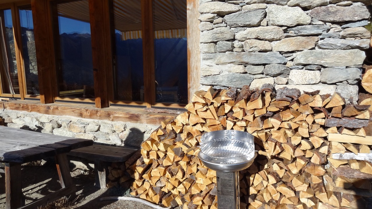 Photo of Outdoor in Mase