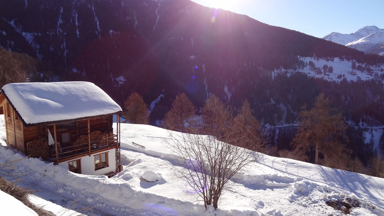 Photo of Outdoor in Mase