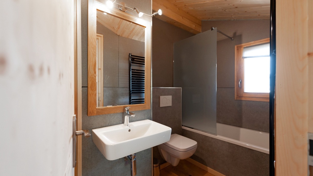 Photo of Bathroom in Le Bettaix