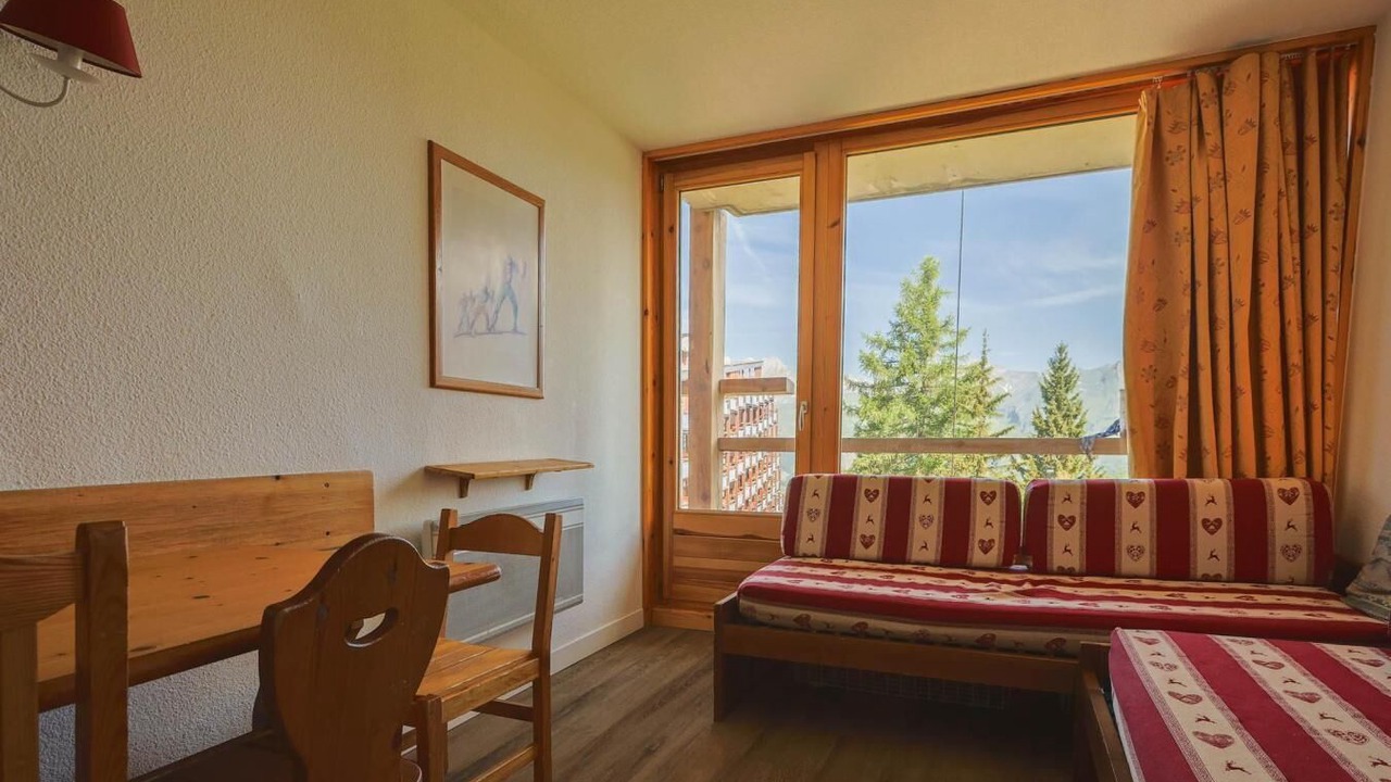 Photo of Bedroom in Arc-1800