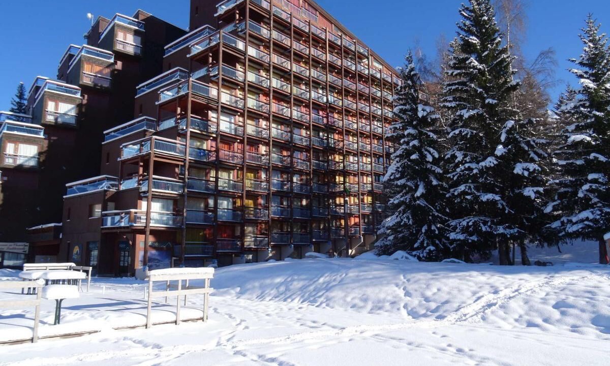Photo of Outdoor in Arc-1800