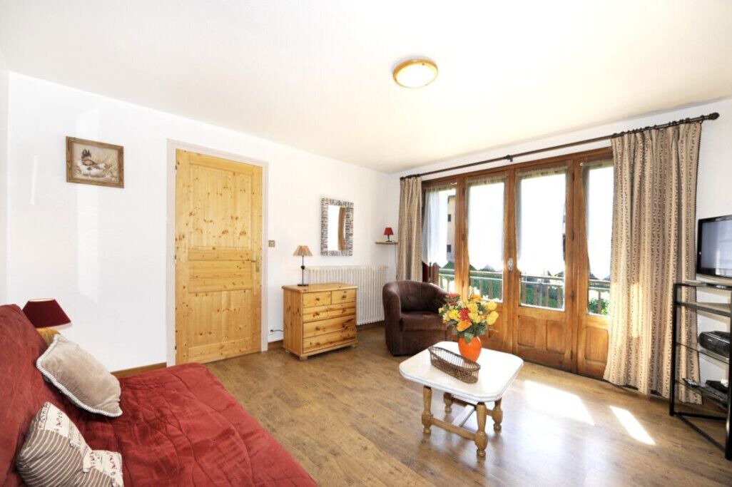 Photo of Livingroom in Le Bettaix