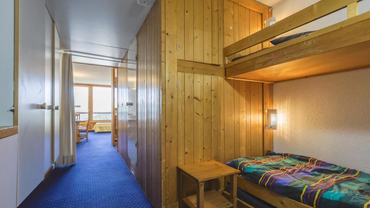 Photo of Bedroom in Arc-1800