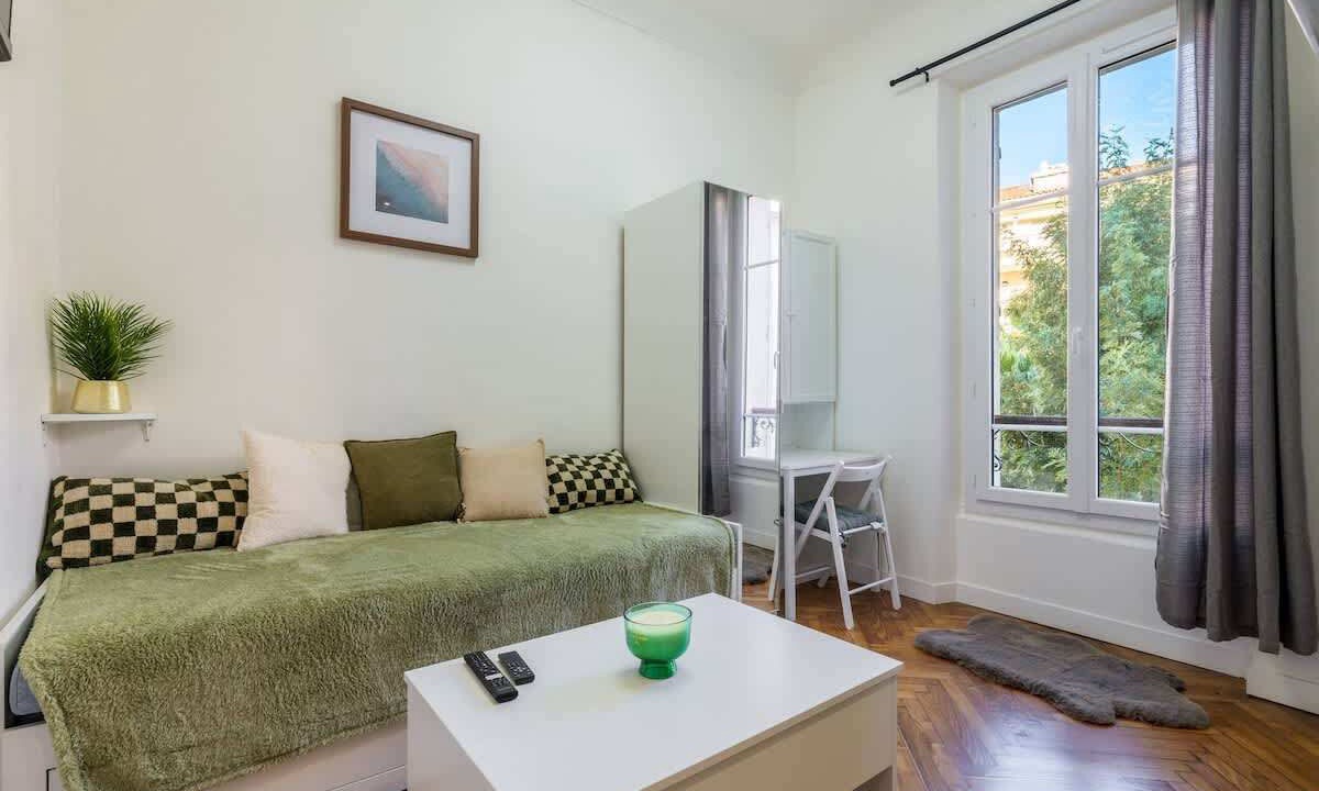 Photo of Bedroom in Jean-Medecin