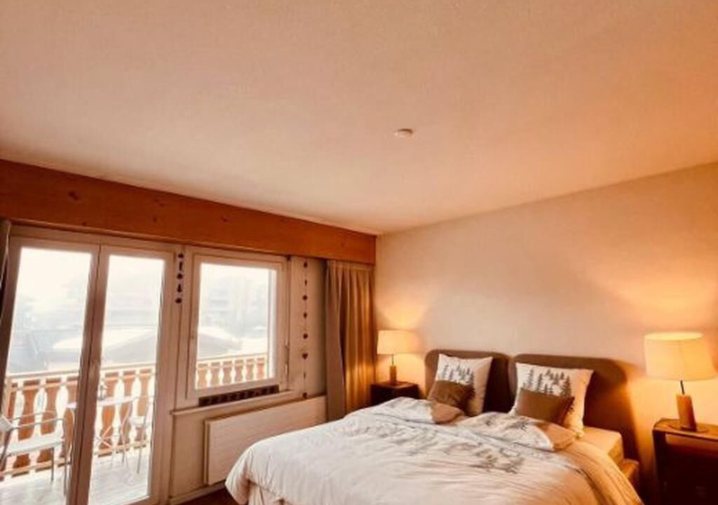 Photo of Bedroom in Noes