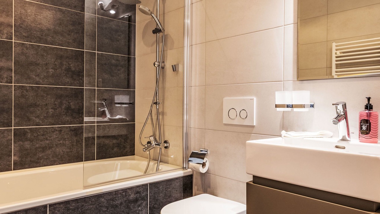 Photo of Bathroom in Noveli