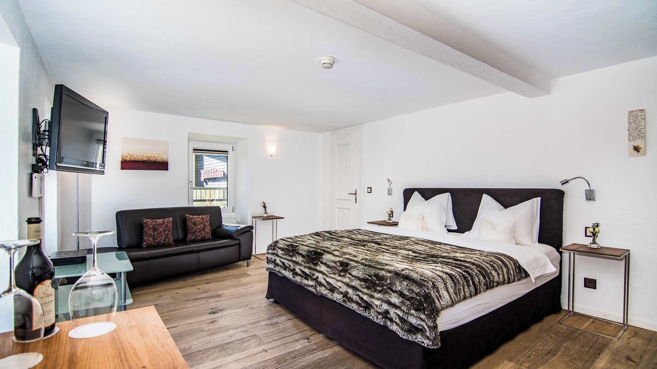 Photo of Bedroom in Saas-Balen