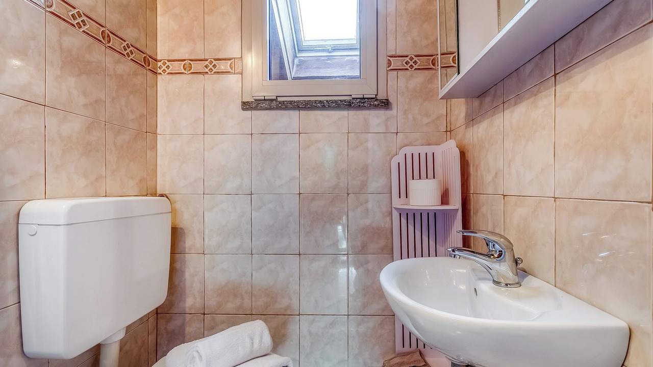 Photo of Bathroom in Angera