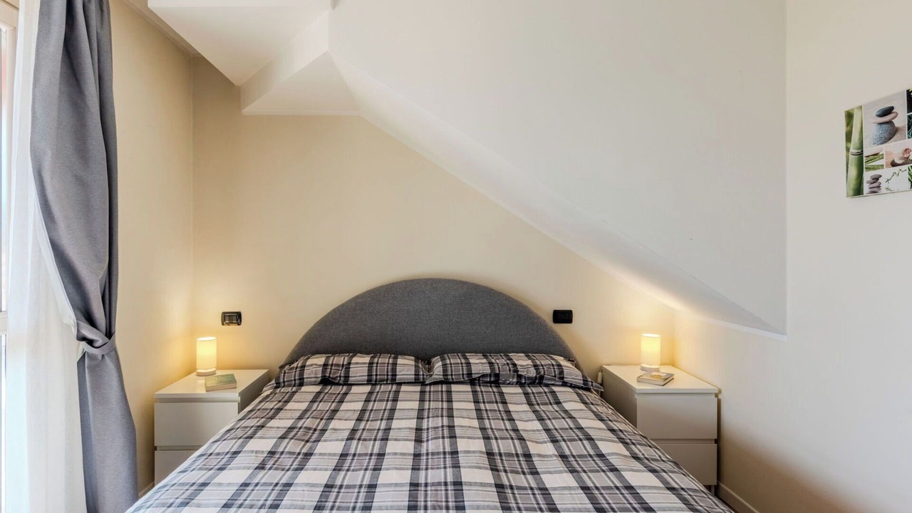 Photo of Bedroom in Calozzo
