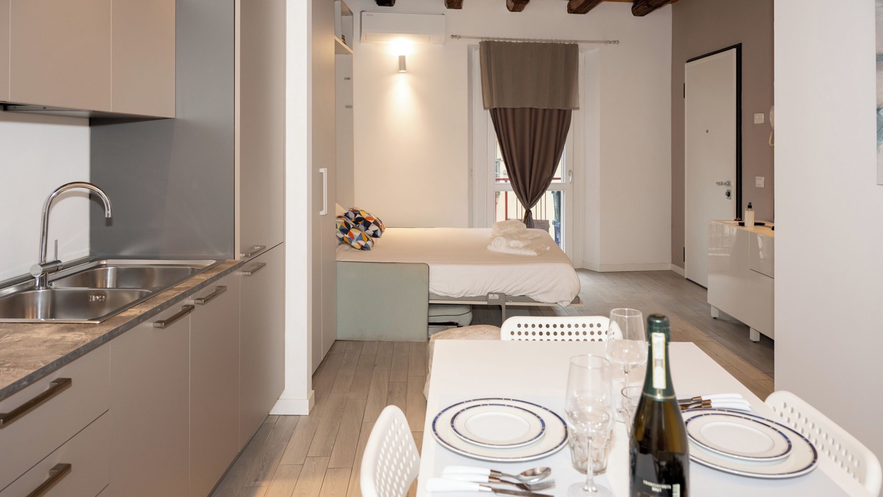 Photo of Bedroom in Lovere Old Town