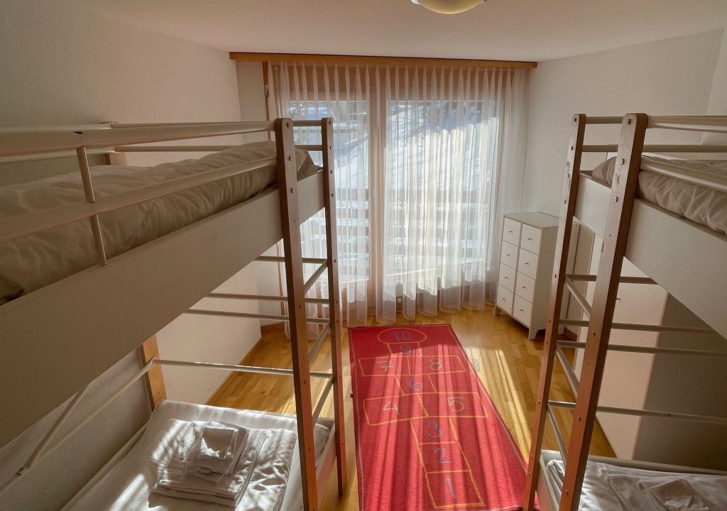 Photo of Bedroom in Murren
