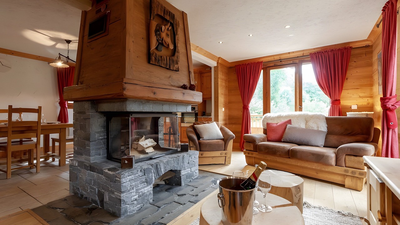 Photo of Livingroom in Les Varcins