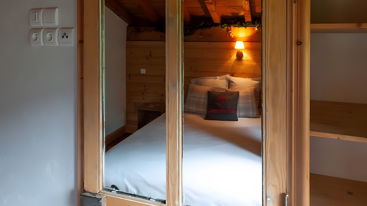 Photo of Bedroom in Les Varcins