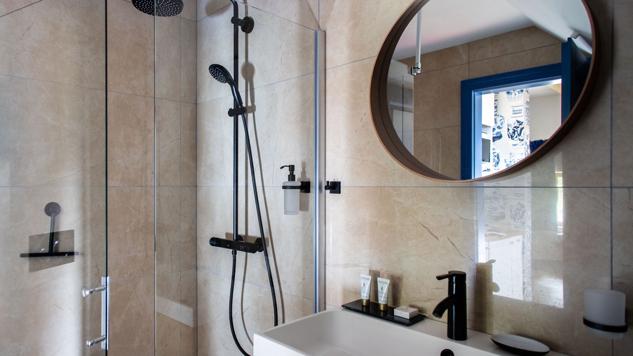 Photo of Bathroom in Marnand