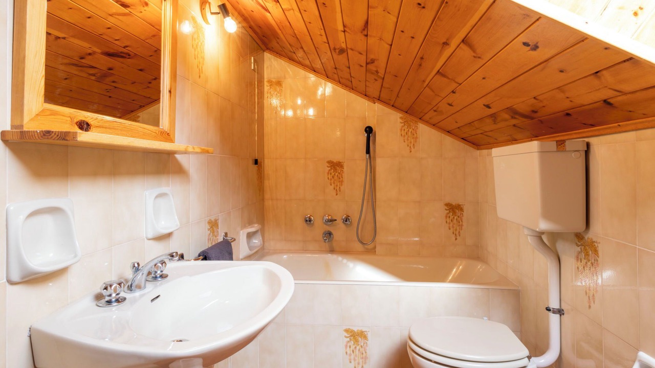 Photo of Bathroom in Oga
