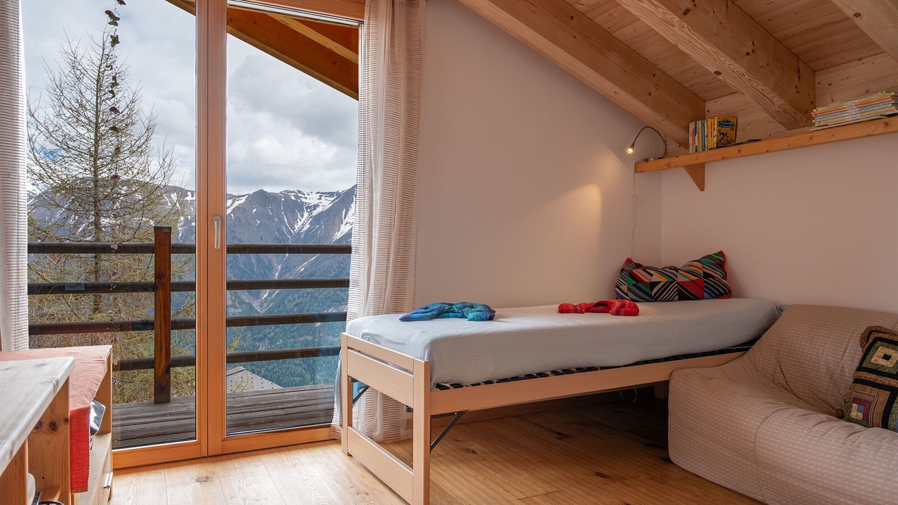 Photo of Bedroom in Bettmeralp