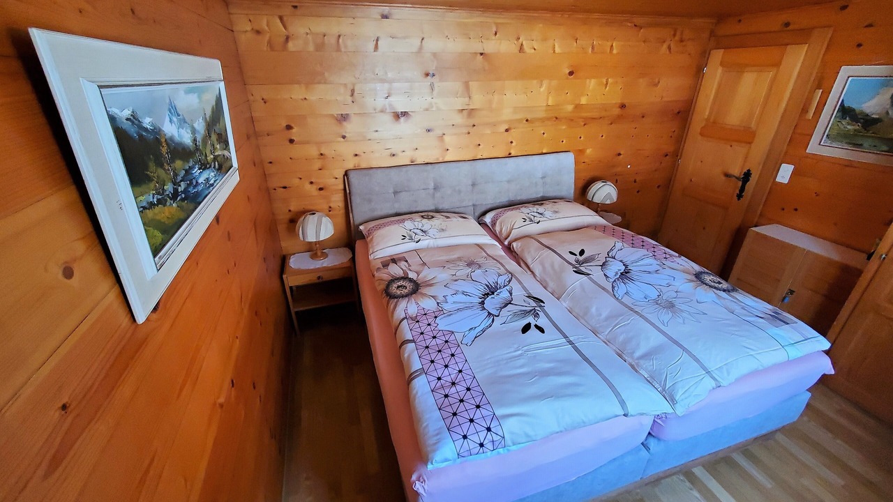 Photo of Bedroom in Fiesch