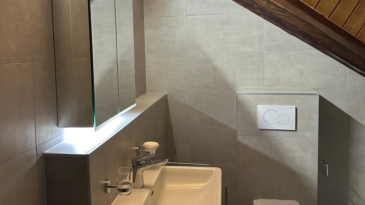 Photo of Bathroom in Montreux City Centre