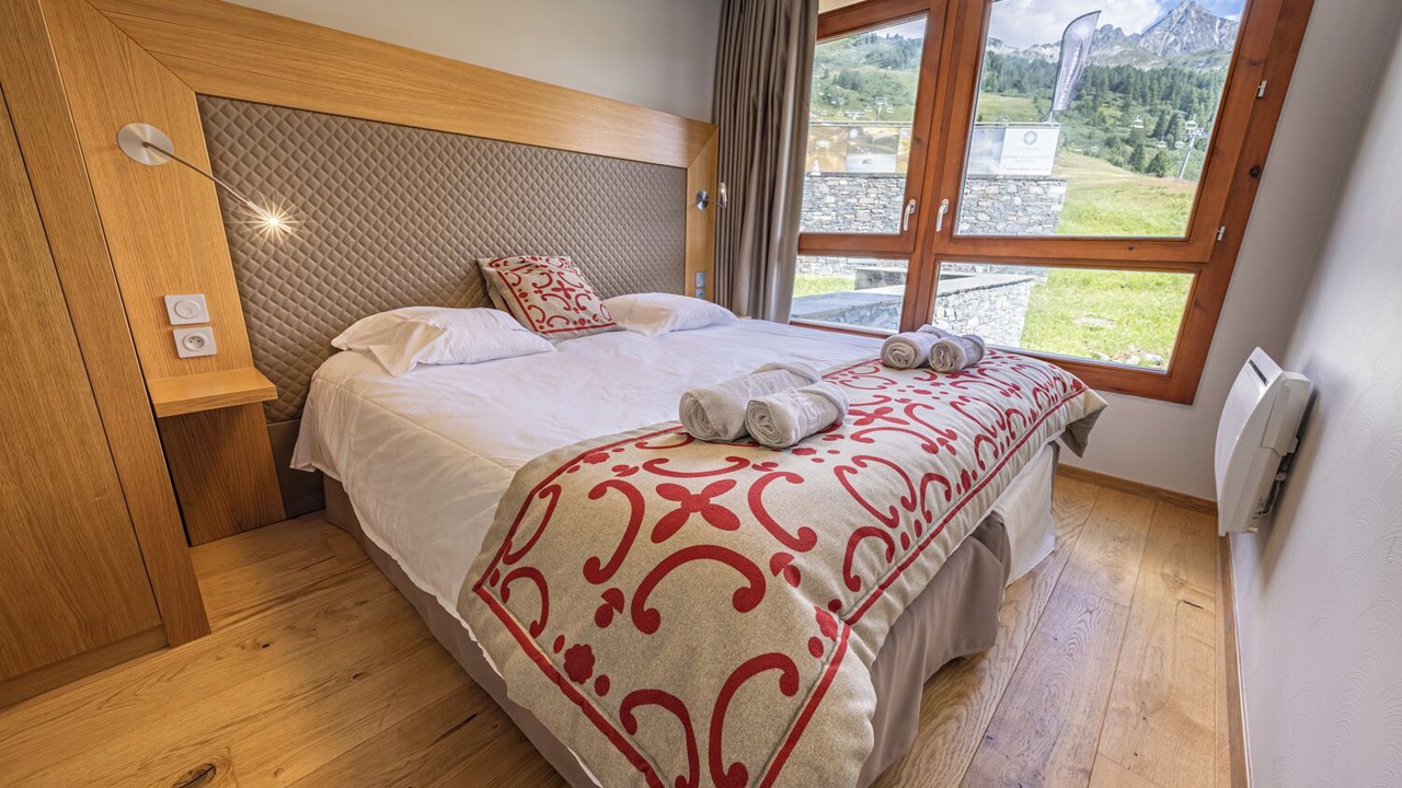 Photo of Bedroom in Arc-1800