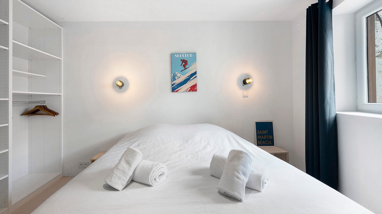 Photo of Bedroom in Villarabout