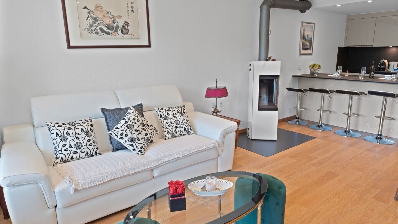 Photo of Livingroom in Lens