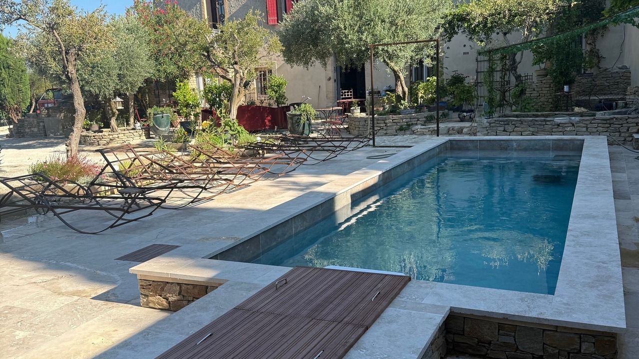 Photo of Outdoor in Violes