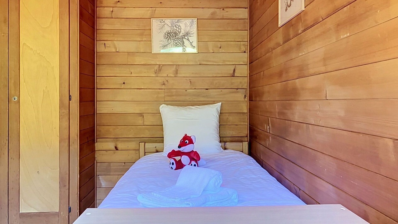 Photo of Bedroom in Les Paccots