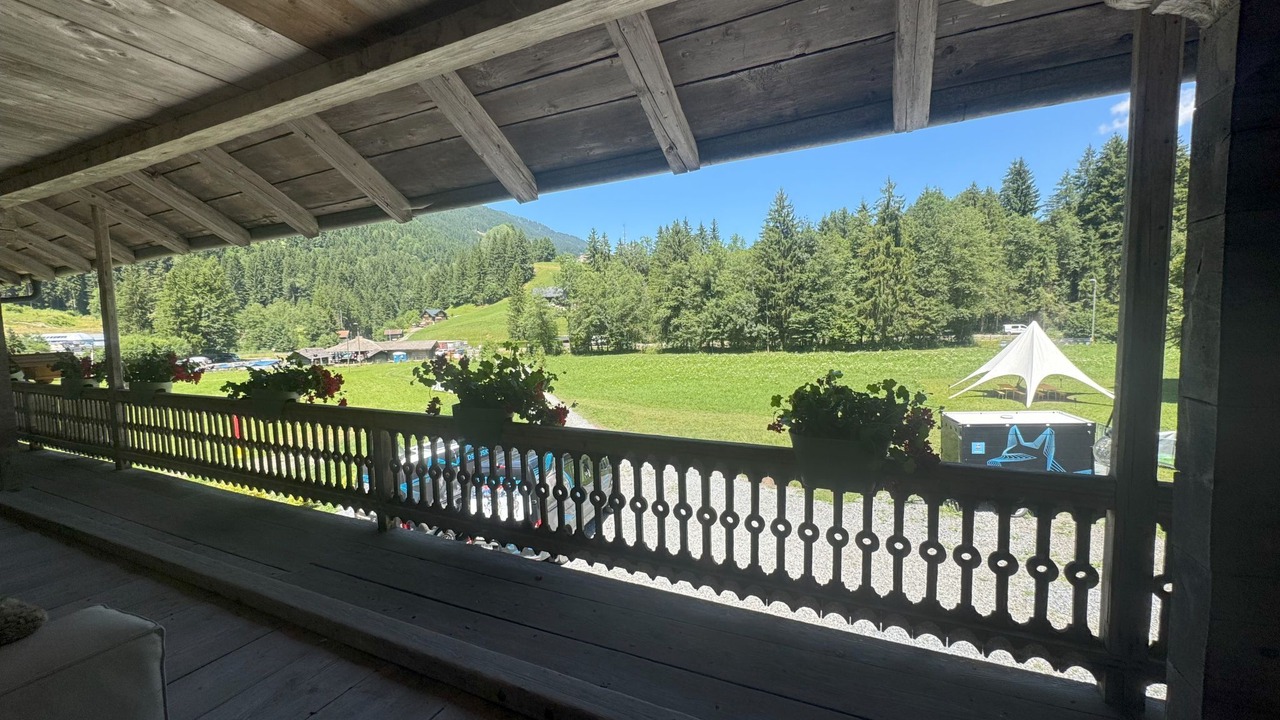 Photo of Others in Champery