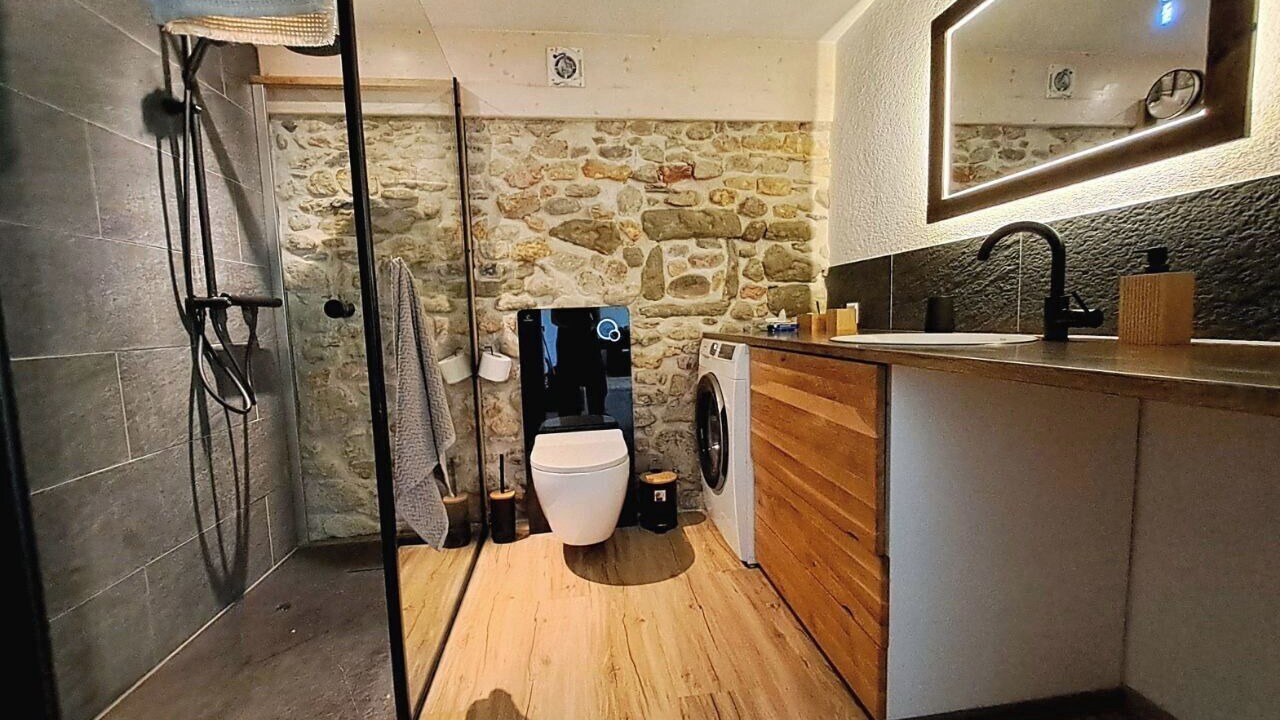 Photo of Bathroom in Villarepos