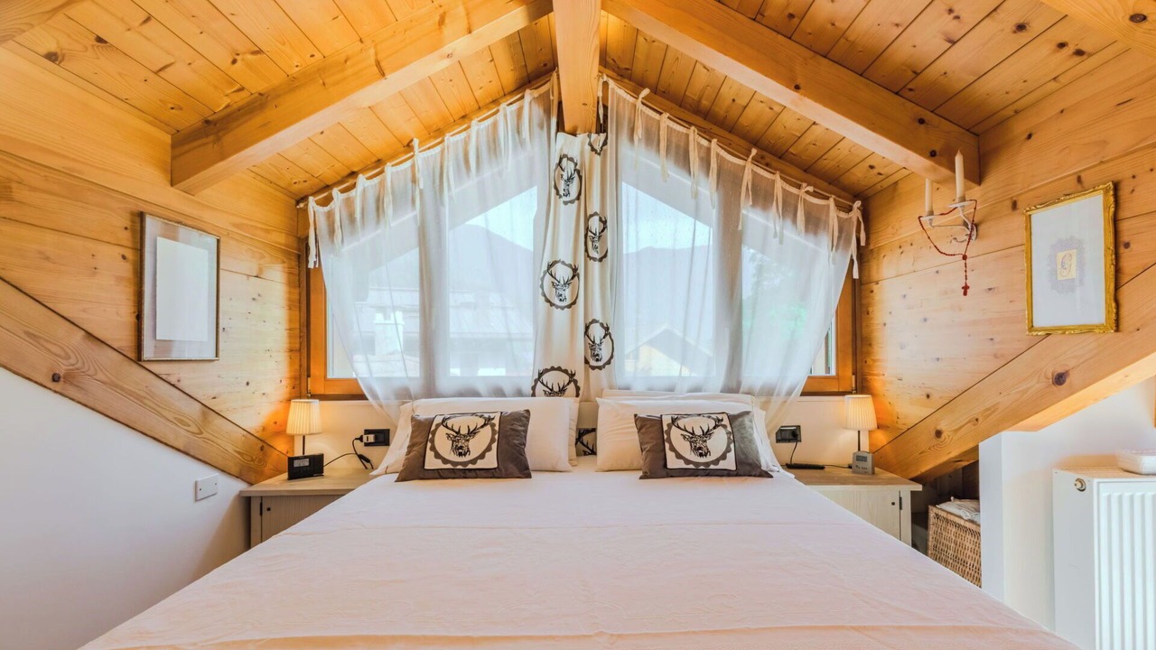 Photo of Bedroom in Carisolo