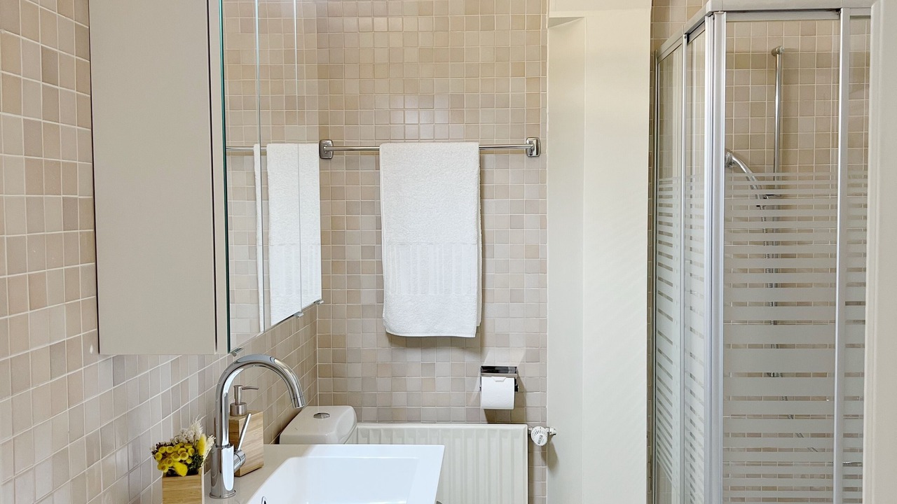 Photo of Bathroom in Montreux City Centre