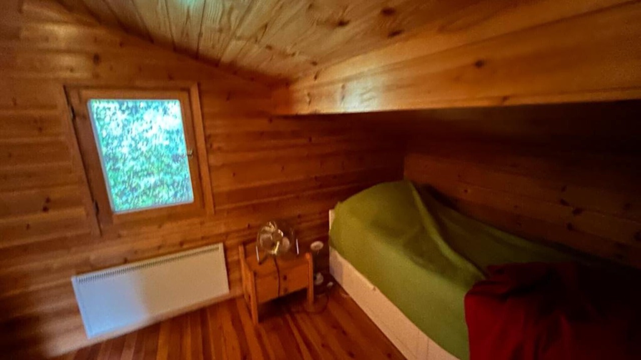 Photo of Bedroom in Vex