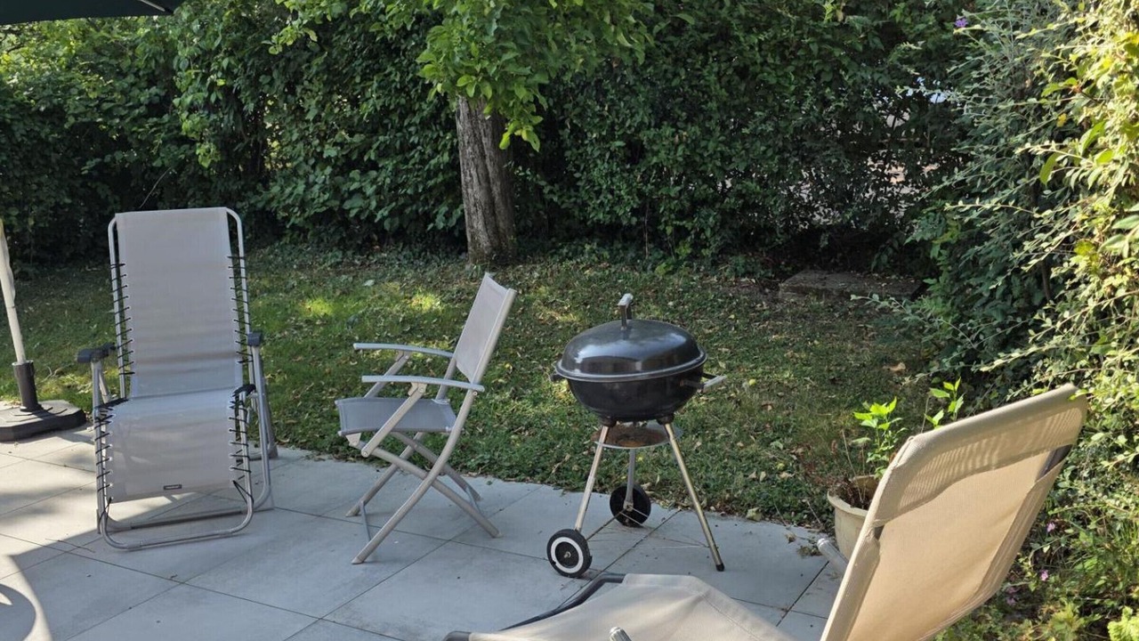 Photo of Patio Balcony in Ferrieres-sur-Sichon